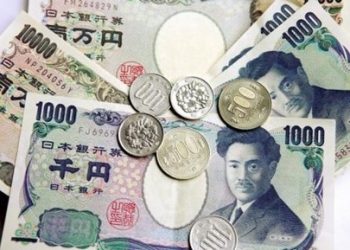 Vì sao đồng yên vẫn trượt giá sau khi BOJ chấm dứt lãi suất âm?